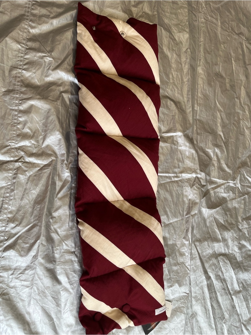 Men's Burgundy & Cream Striped Scarf – Classic Winter Accessory - Picture 8 of 8